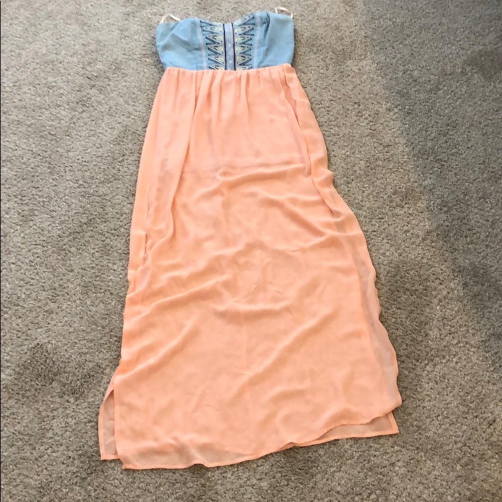 Maxi dress